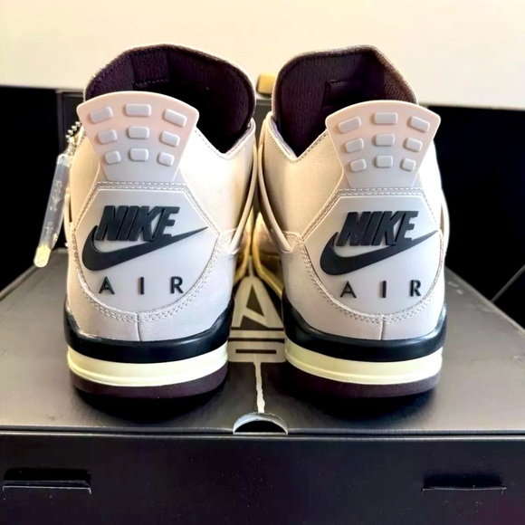 🧞 Nike Air Jordan 4 Retro x A Ma Maniere 🧞 - Picture 4 of 5